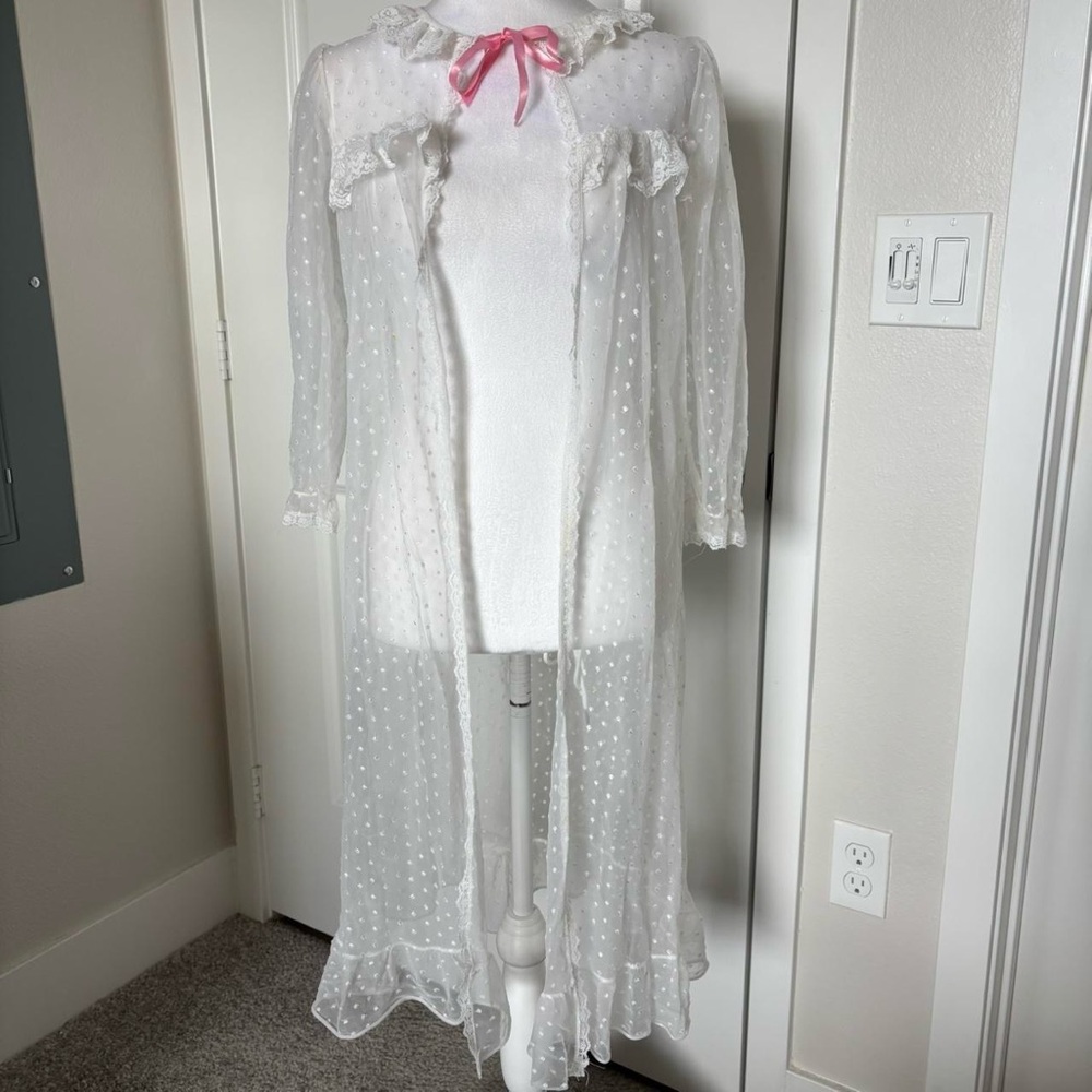 Vintage Sleepwear Sheer Polka Dot Babydoll Nightgown Chemise with Lace and Bow
